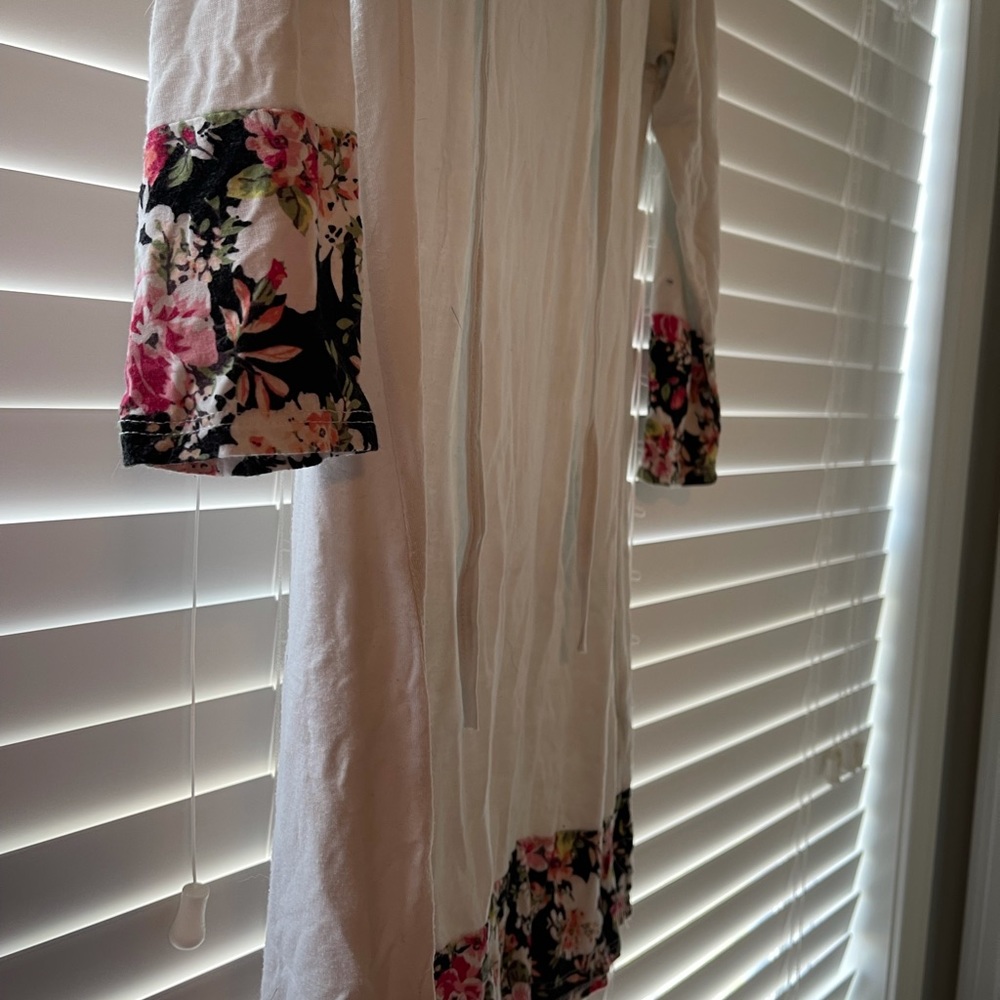 Tunic flower shirt, super cute with leggings!
